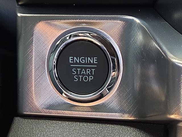 New 2026 Star White Metallic Tri-Coat Ford F-350® King Ranch® image 48