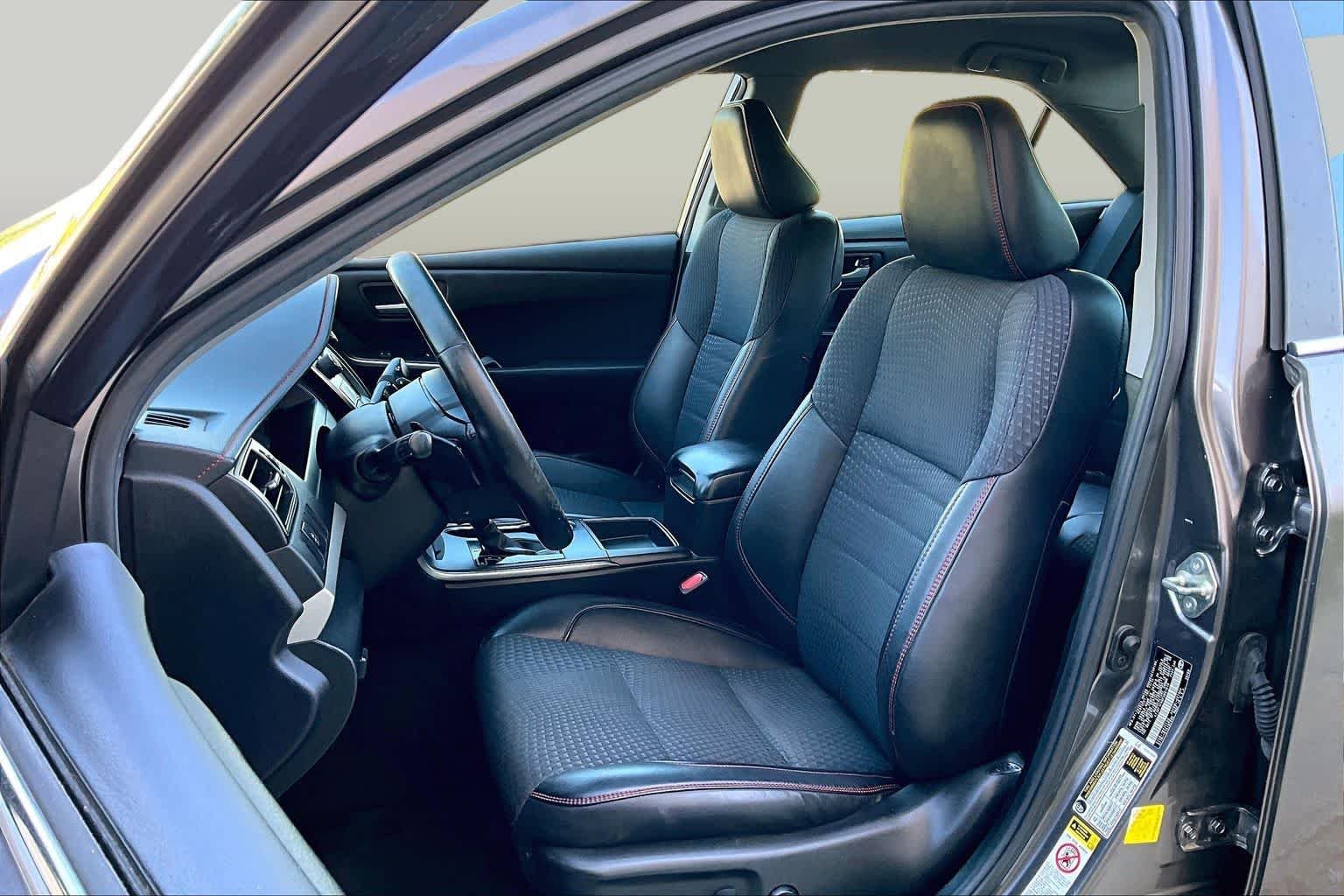 Used 2015 Predawn Gray Mica Toyota SE image 9