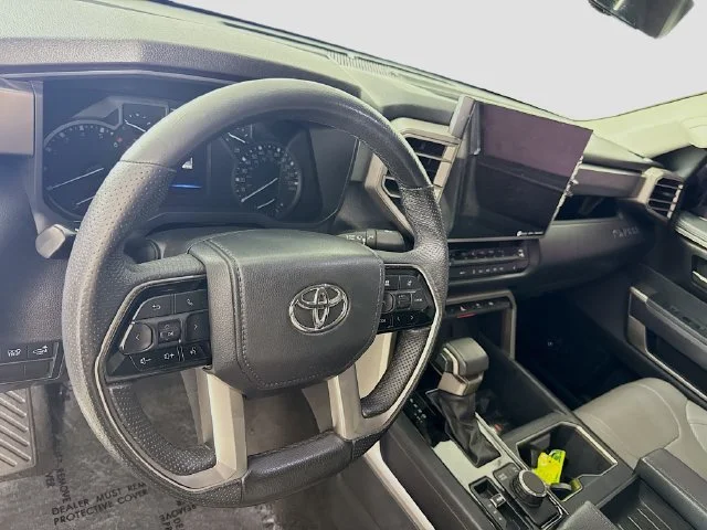 Used 2022 Gray Toyota SR5 image 9