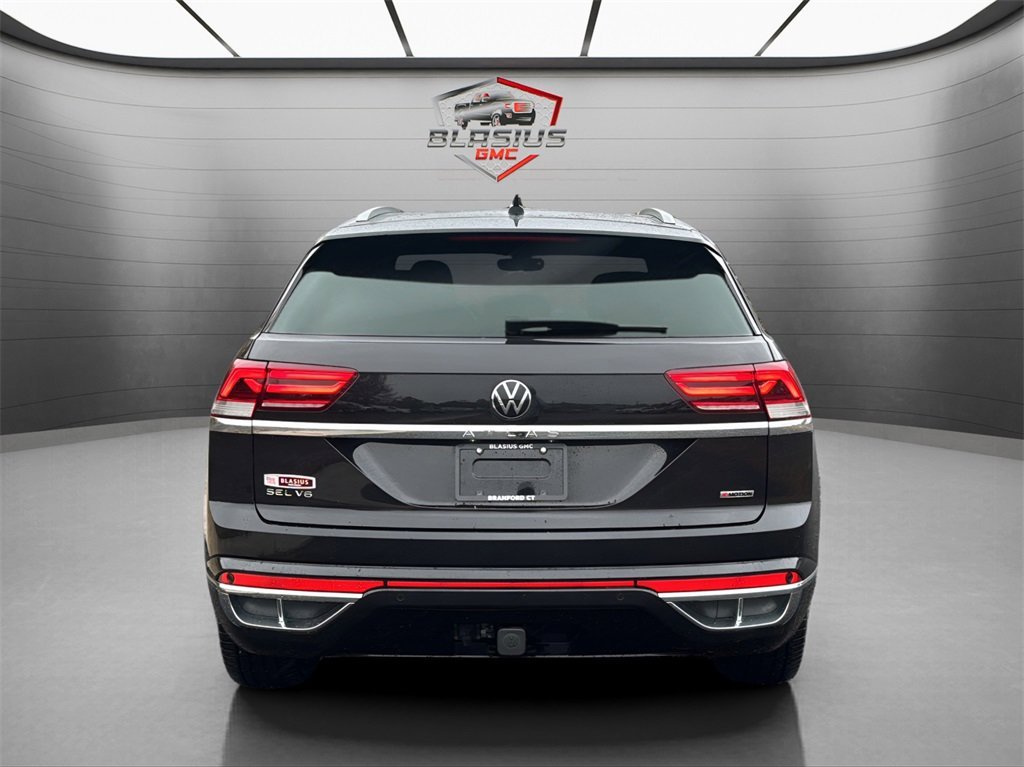 2022 Volkswagen Atlas Cross Sport SEL Premium R-Line photo 3
