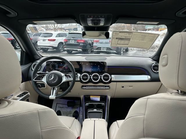 New 2026 Polar White Mercedes-Benz GLB 250 image 67