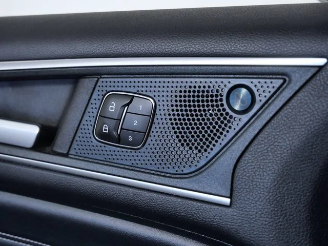 Used 2024 Gray Ford Titanium image 25