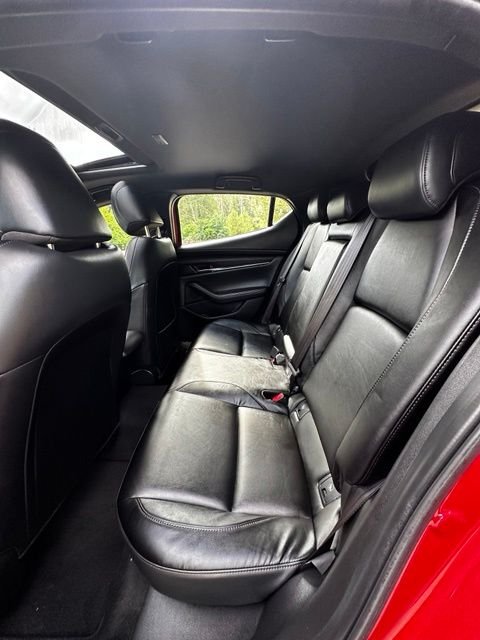 Used 2021 Red Crystal Mazda 2.5 Turbo image 16