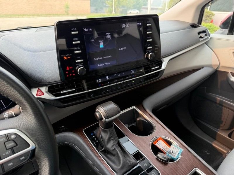Used 2023 Pearl Toyota XLE image 26