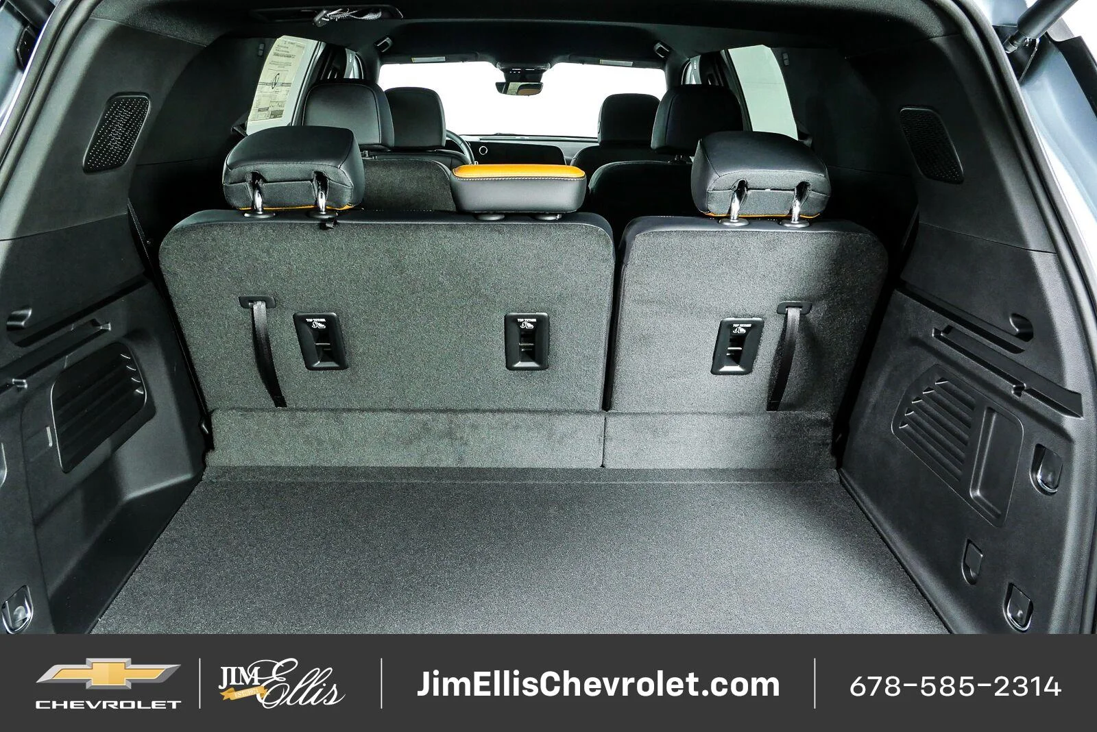 New 2027 Sterling Gray Metallic Chevrolet Z71 image 30
