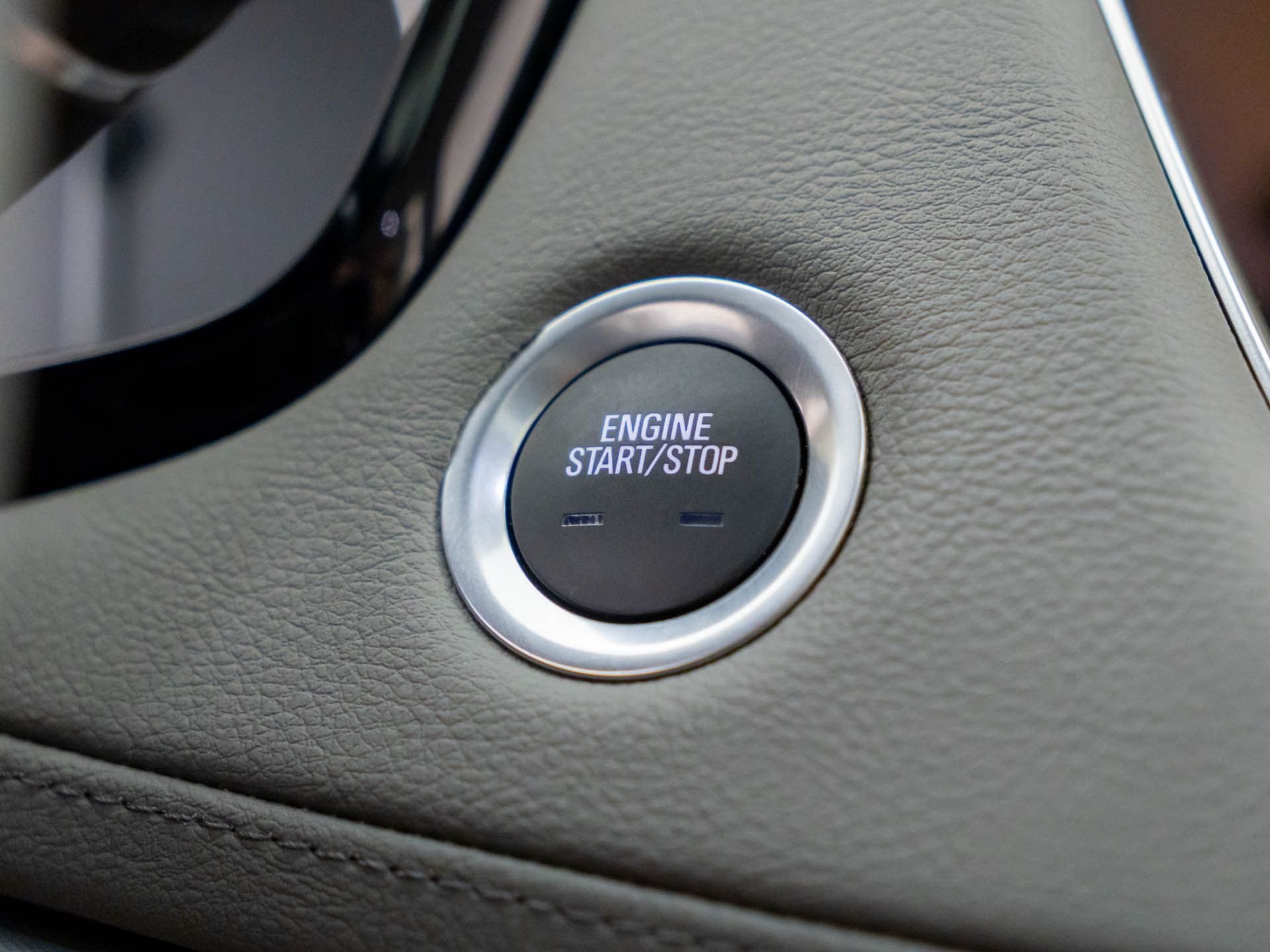 Used 2025 Black Cadillac Premium Luxury image 22