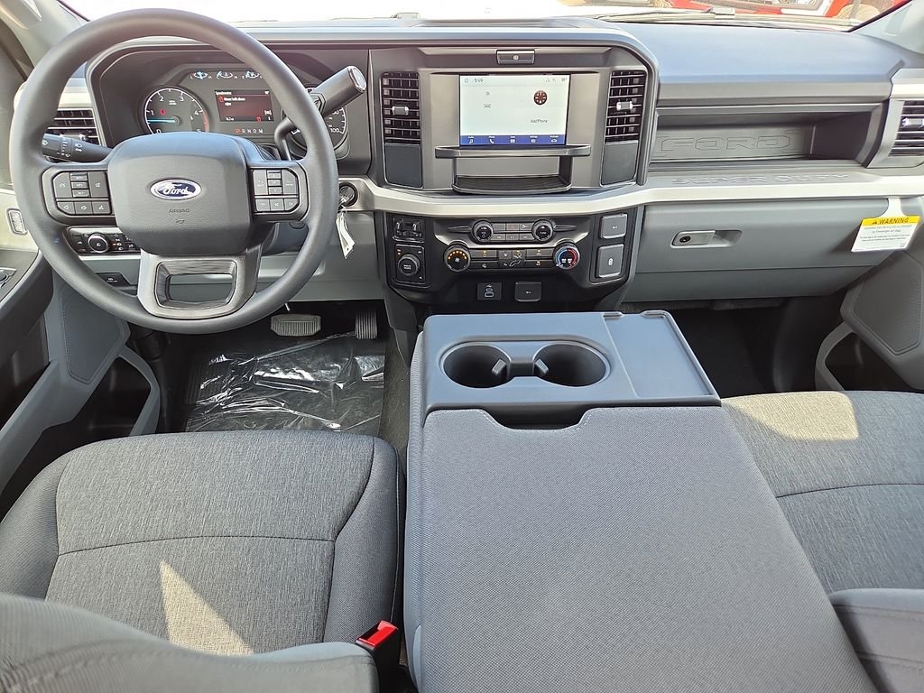 New 2026 Oxford White Ford F-350® XL image 15