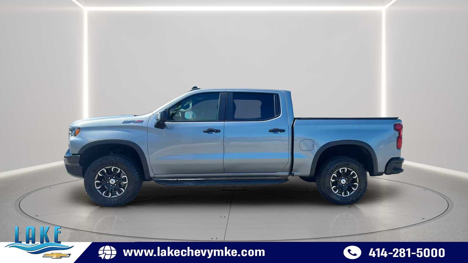 2023 Chevrolet Silverado 1500 ZR2 - Photo 8