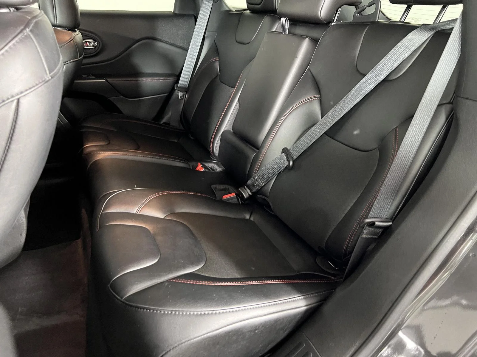 Used 2022 Granite Jeep Trailhawk image 6