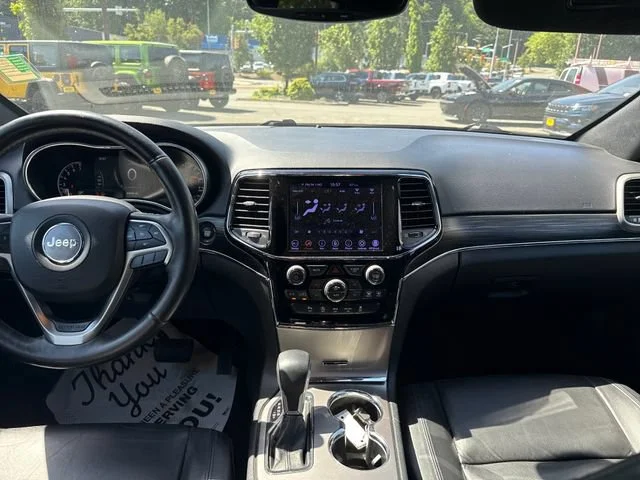 Used 2019 Pacific Blue Clearcoat Jeep Limited image 11