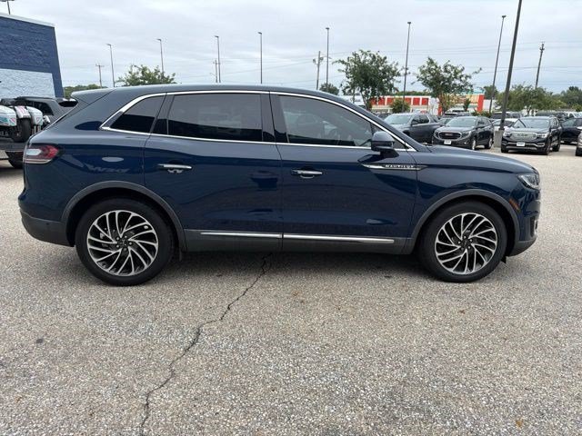 Used 2019 Blue Lincoln Reserve image 6