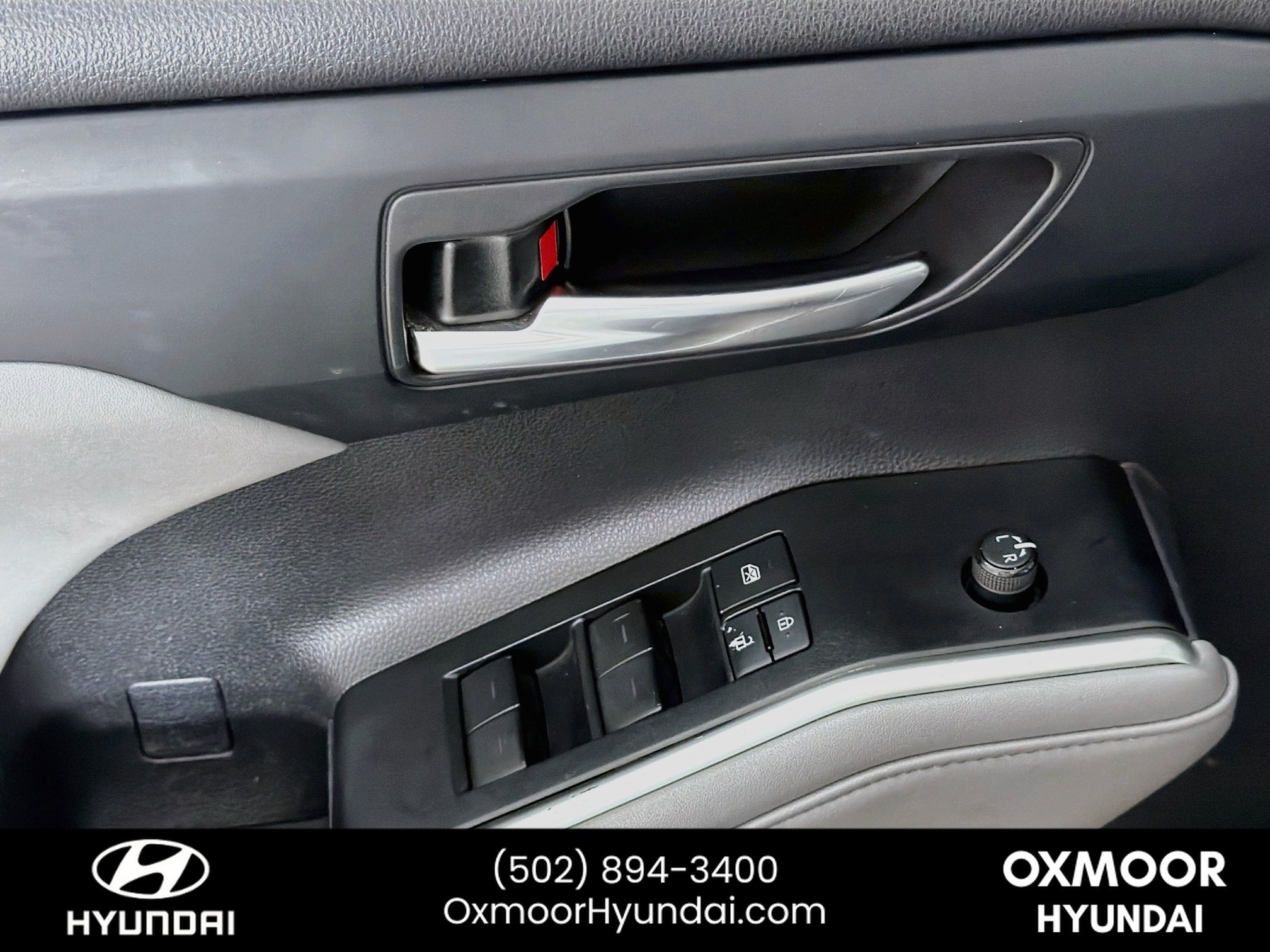 Used 2021 Midnight Black Metallic Toyota XLE image 18