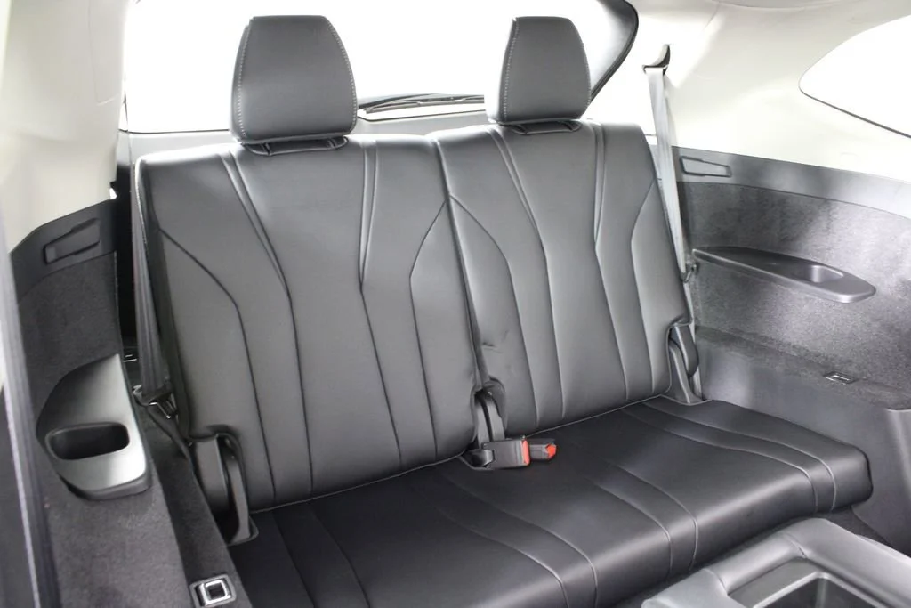 Used 2024 Grey Acura w/Technology Package image 16