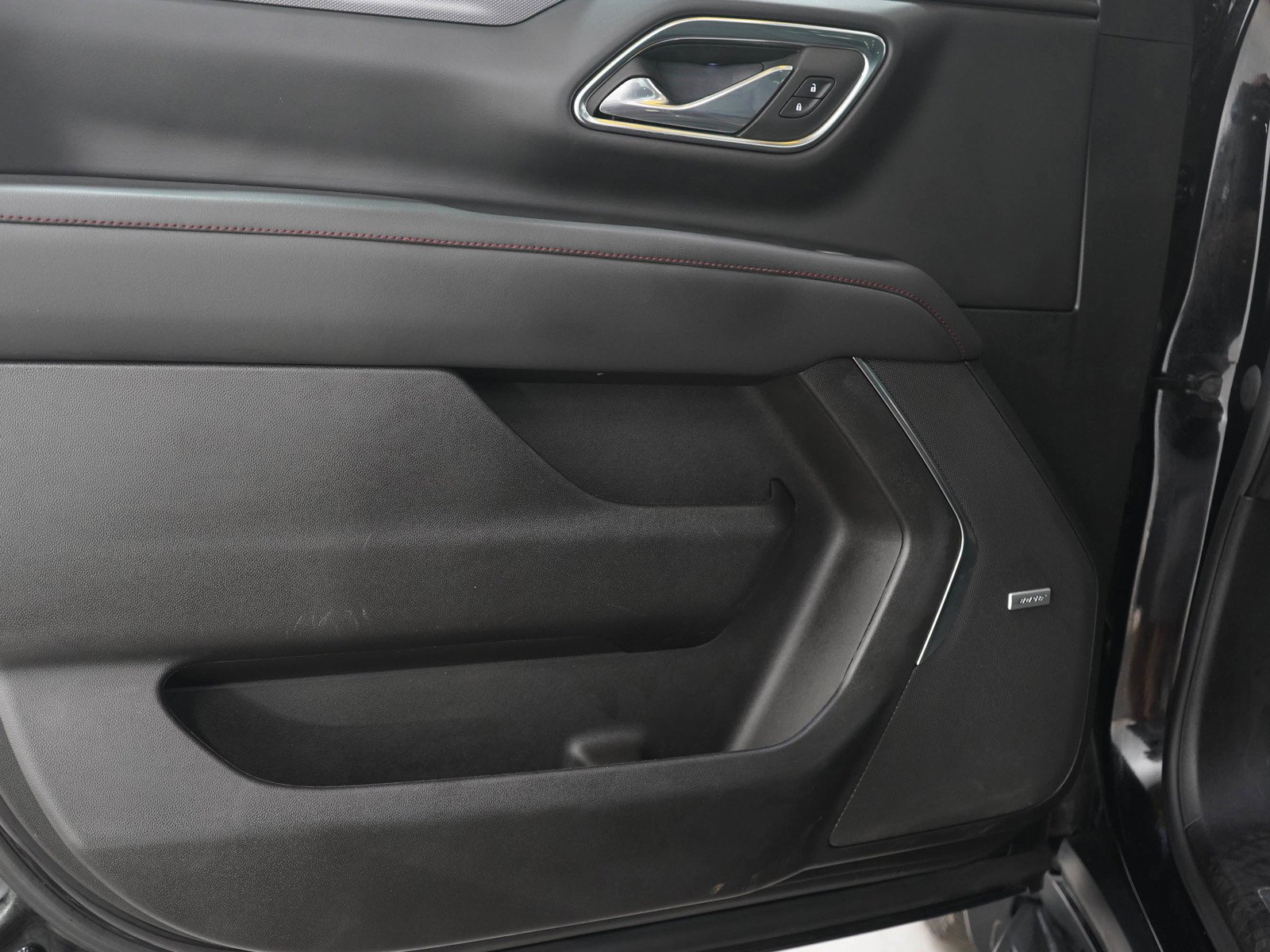 Used 2023 Black Chevrolet RST image 21