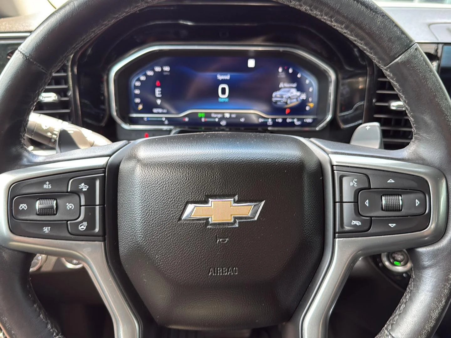 Used 2022 Summit White Chevrolet LTZ image 18