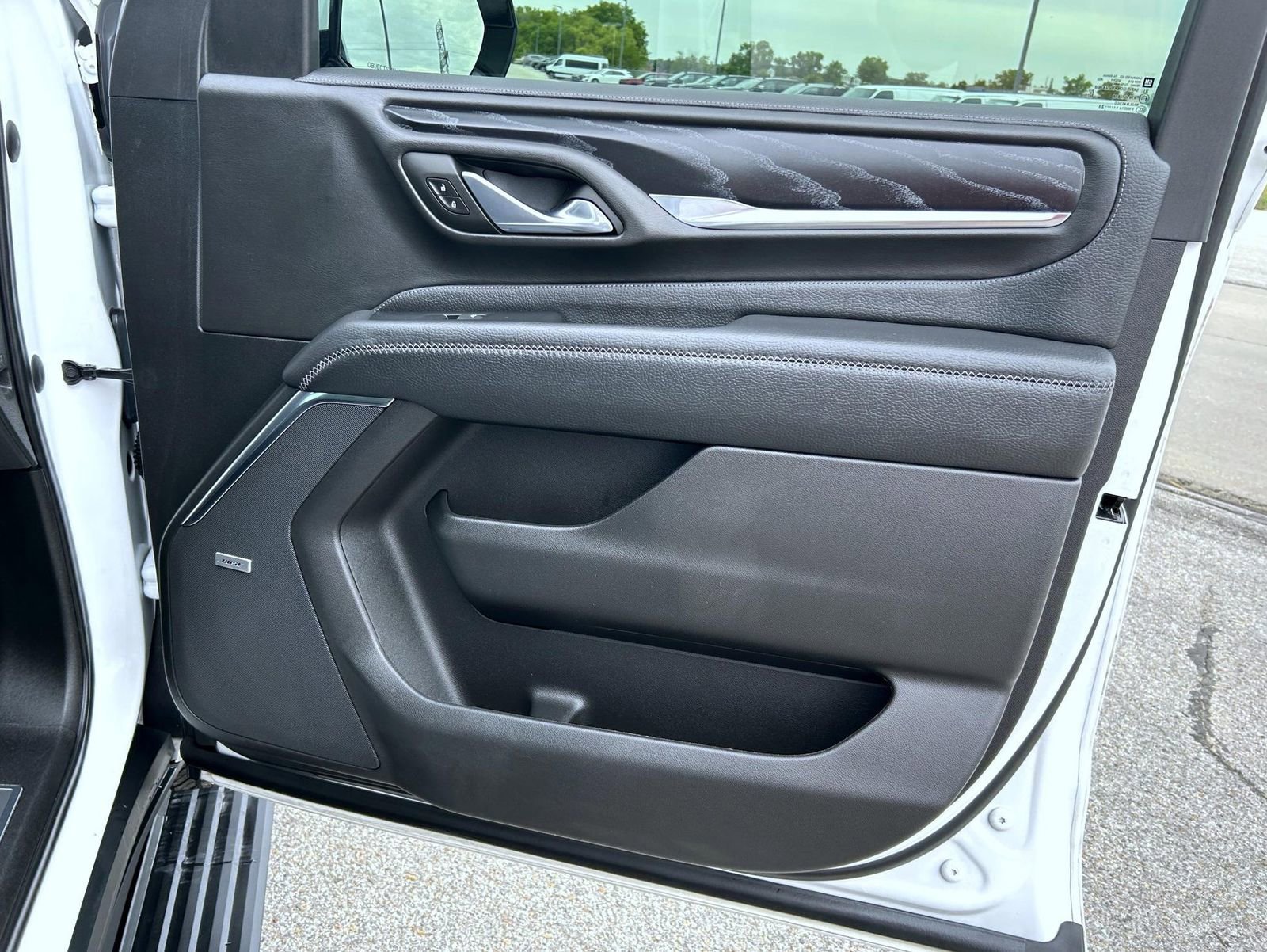 Used 2023 Summit White GMC Denali image 16
