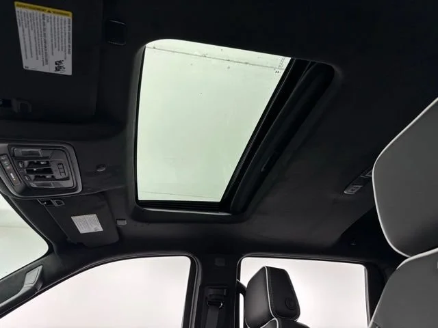 New 2026 Onyx Black GMC AT4X image 5