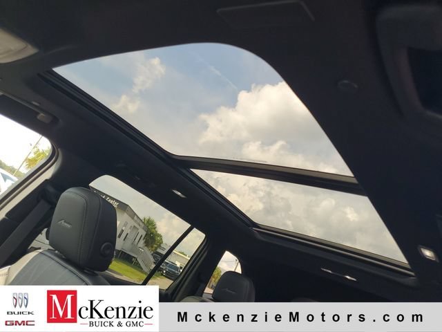 2026 Buick Enclave Avenir - Photo 10