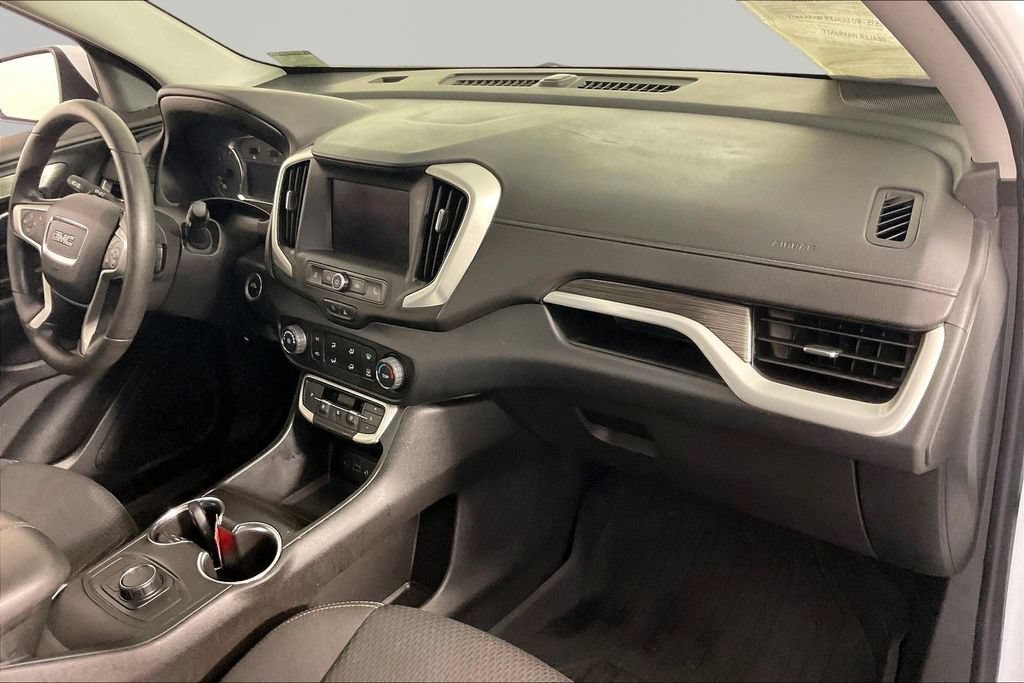 2023 GMC Terrain SLE - Photo 24