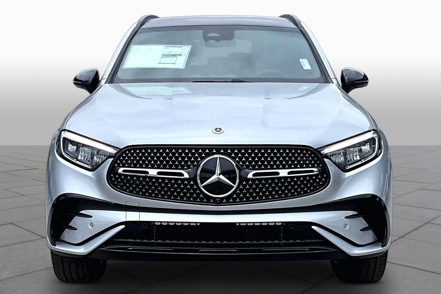 New 2026 Cirrus Silver Metallic Mercedes-Benz GLC 300 image 3