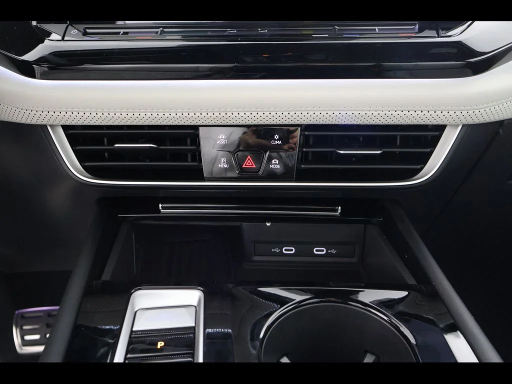 New 2026 Silver Volkswagen 2.0T SEL Premium R-Line image 13