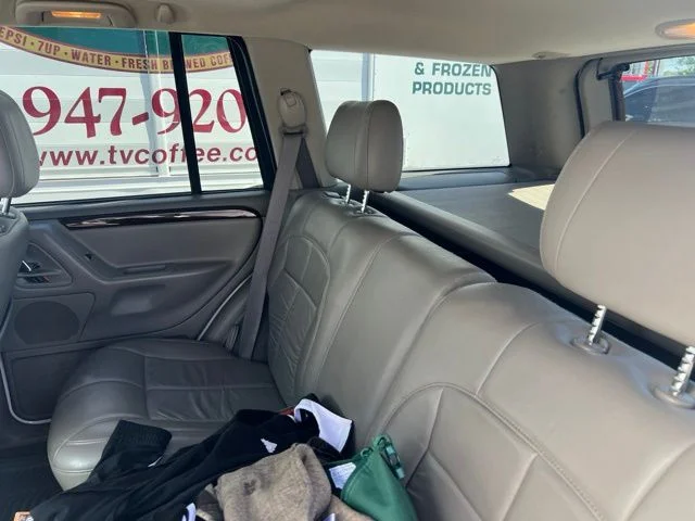 Used 2002  Jeep Limited image 7