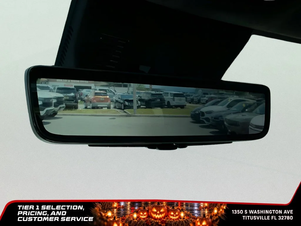 Used 2025 White Hyundai Calligraphy image 43