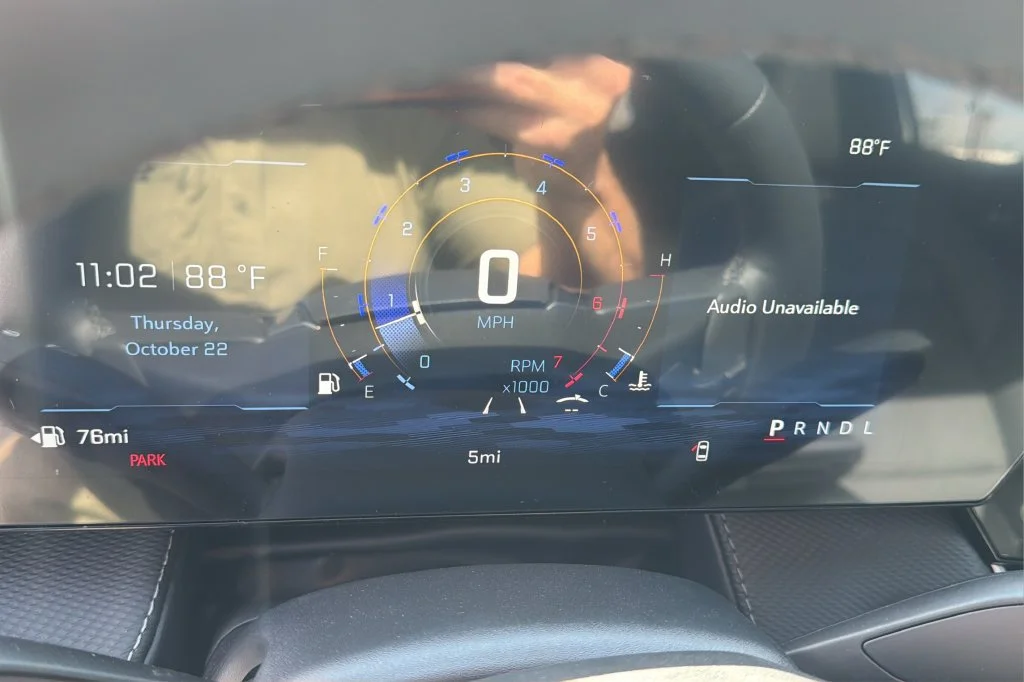 New 2027 Summit White Chevrolet LT image 25
