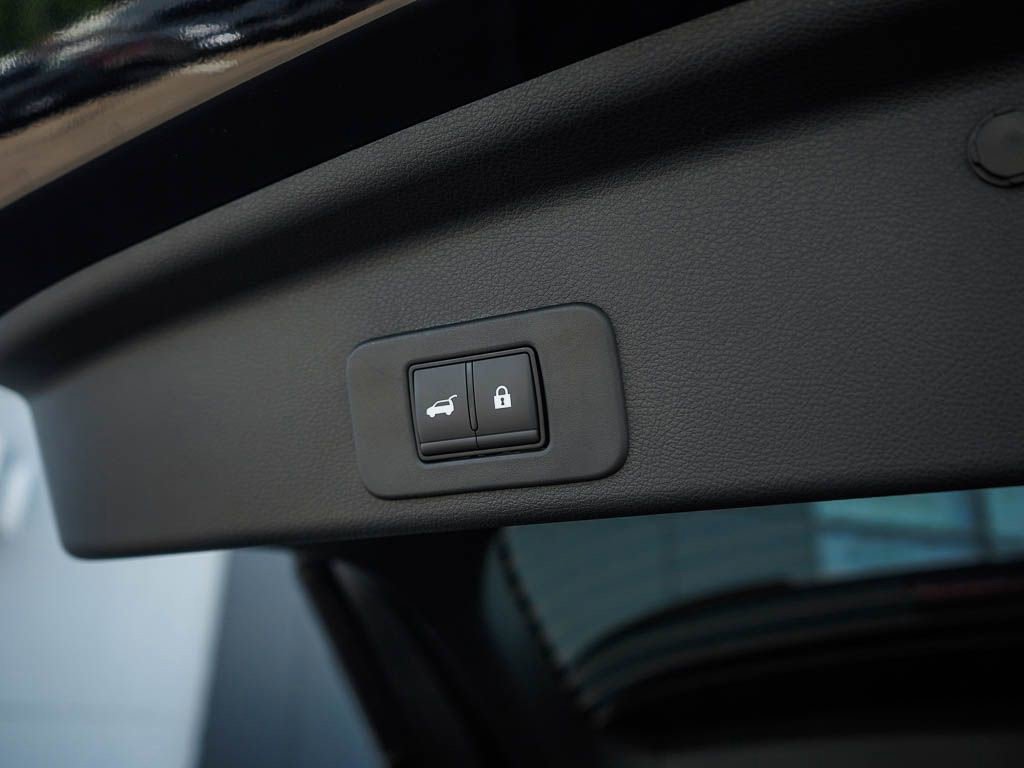 2025 Nissan Murano SL - Photo 9