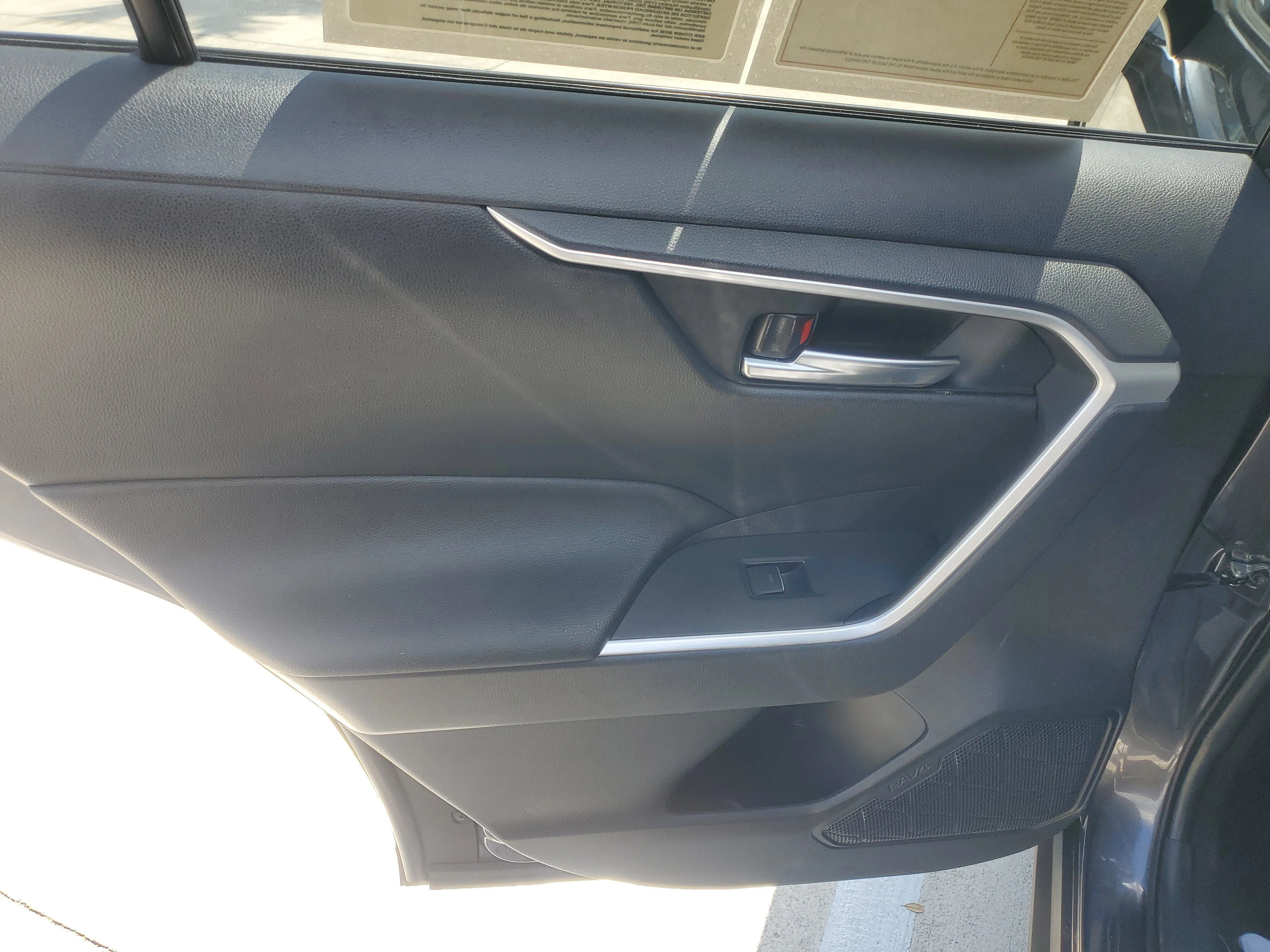 Certified Used 2025 Magnetic Gray Metallic/Midnight Black Metallic Toyota Hybrid XLE image 14