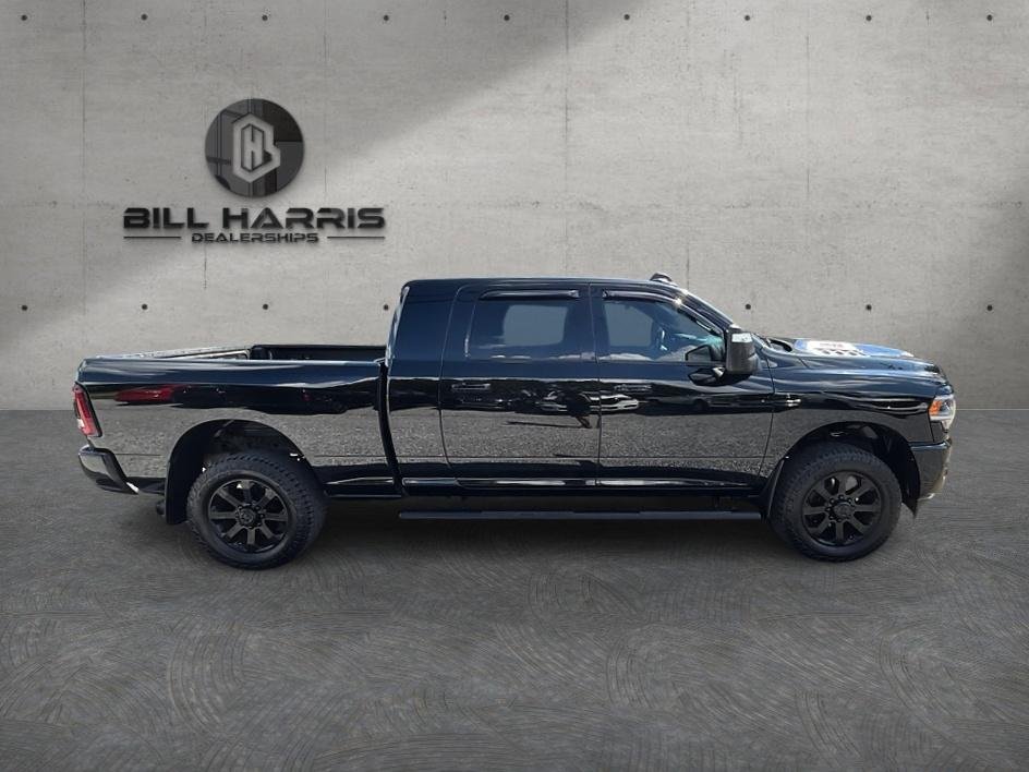Used 2023 Black Ram Laramie image 5