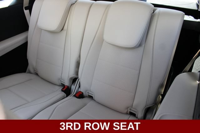 New 2026 Polar White Mercedes-Benz GLS 450 image 47