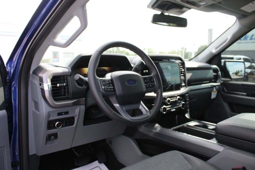 New 2026 Argon Blue Metallic Ford XLT image 2