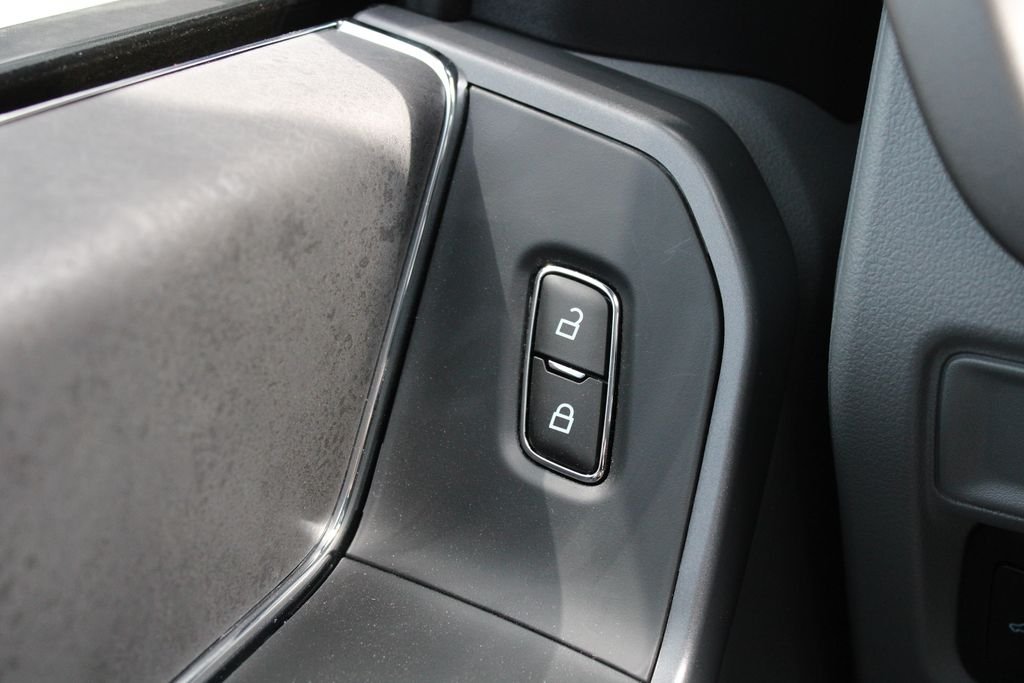 New 2026 Argon Blue Metallic Ford XLT image 6