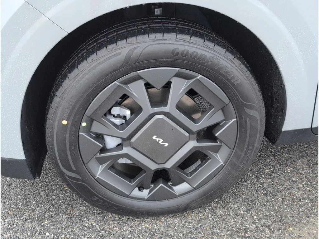 New 2026 Ceramic Silver Kia EX image 9