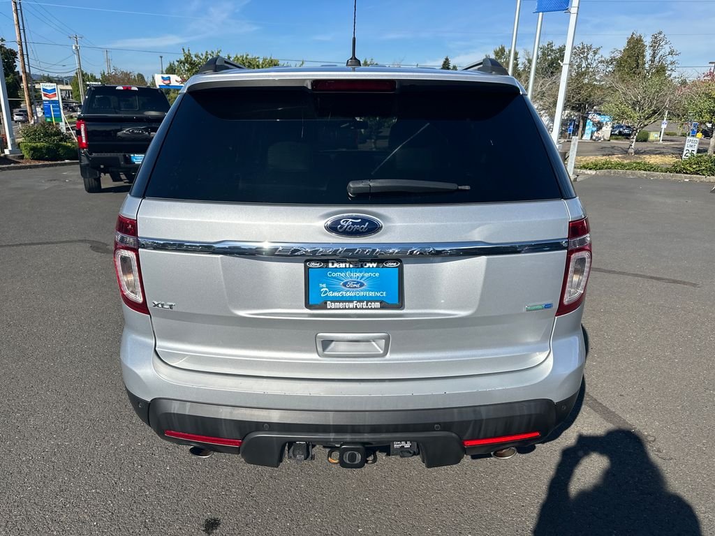 Used 2015 Silver Ford XLT image 5