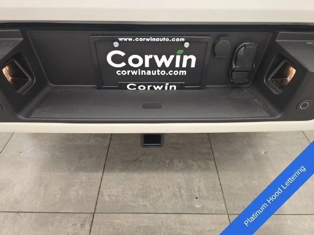 New 2026 Star White Metallic Tri-Coat Ford Platinum® image 22