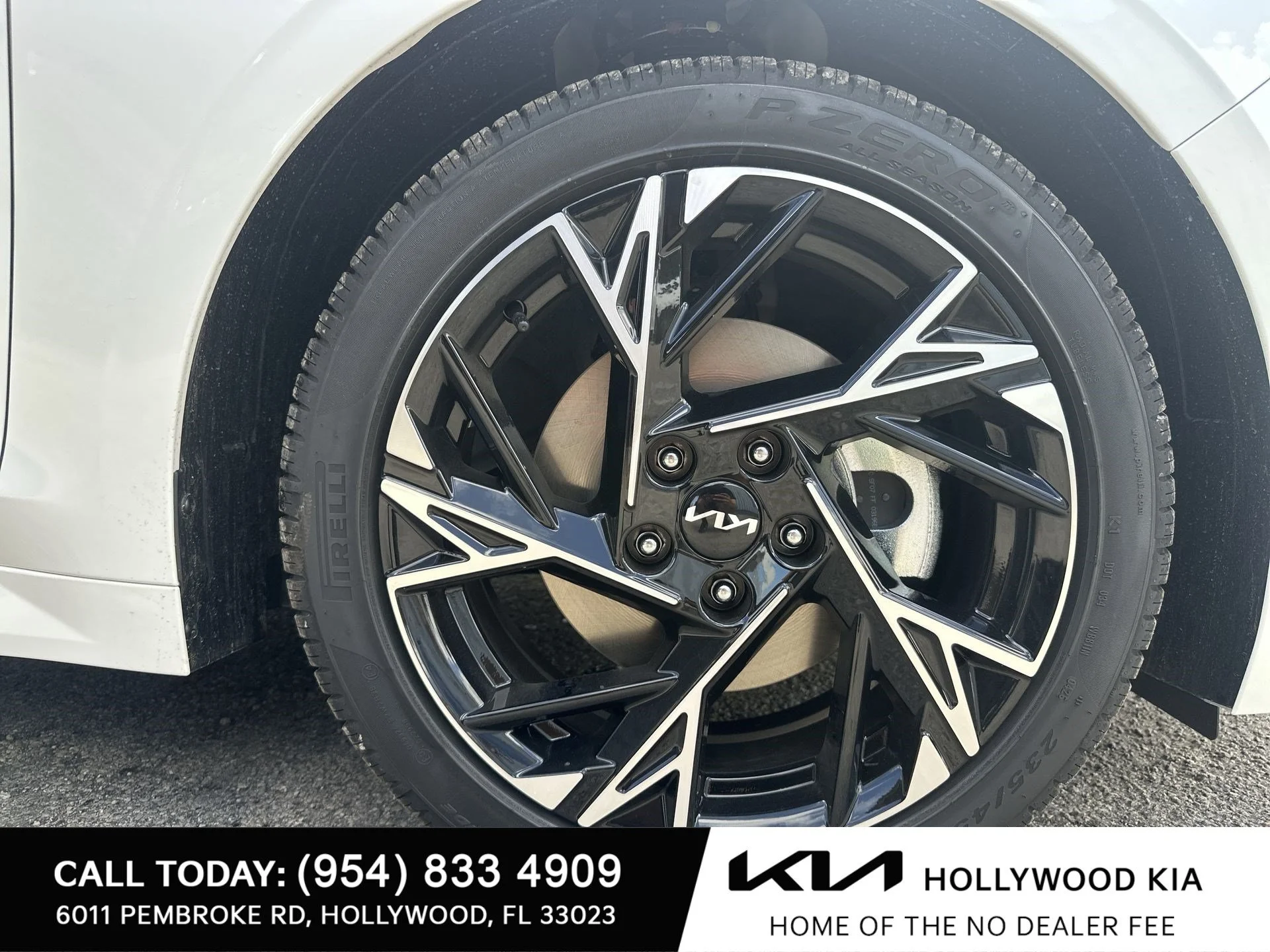 New 2026 Snow White Pearl Kia GT-Line FWD image 11