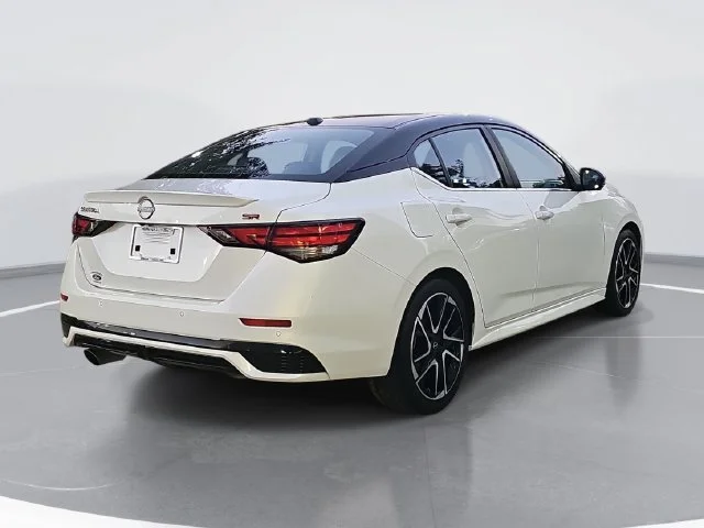 Used 2024 White Nissan SR image 3