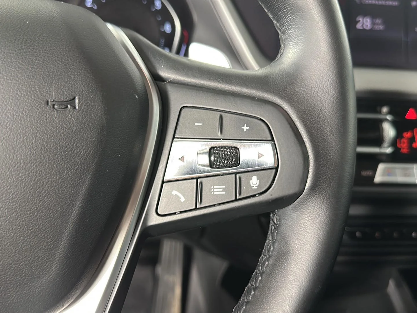 Used 2020 Mineral Grey Metallic BMW 228i xDrive image 14