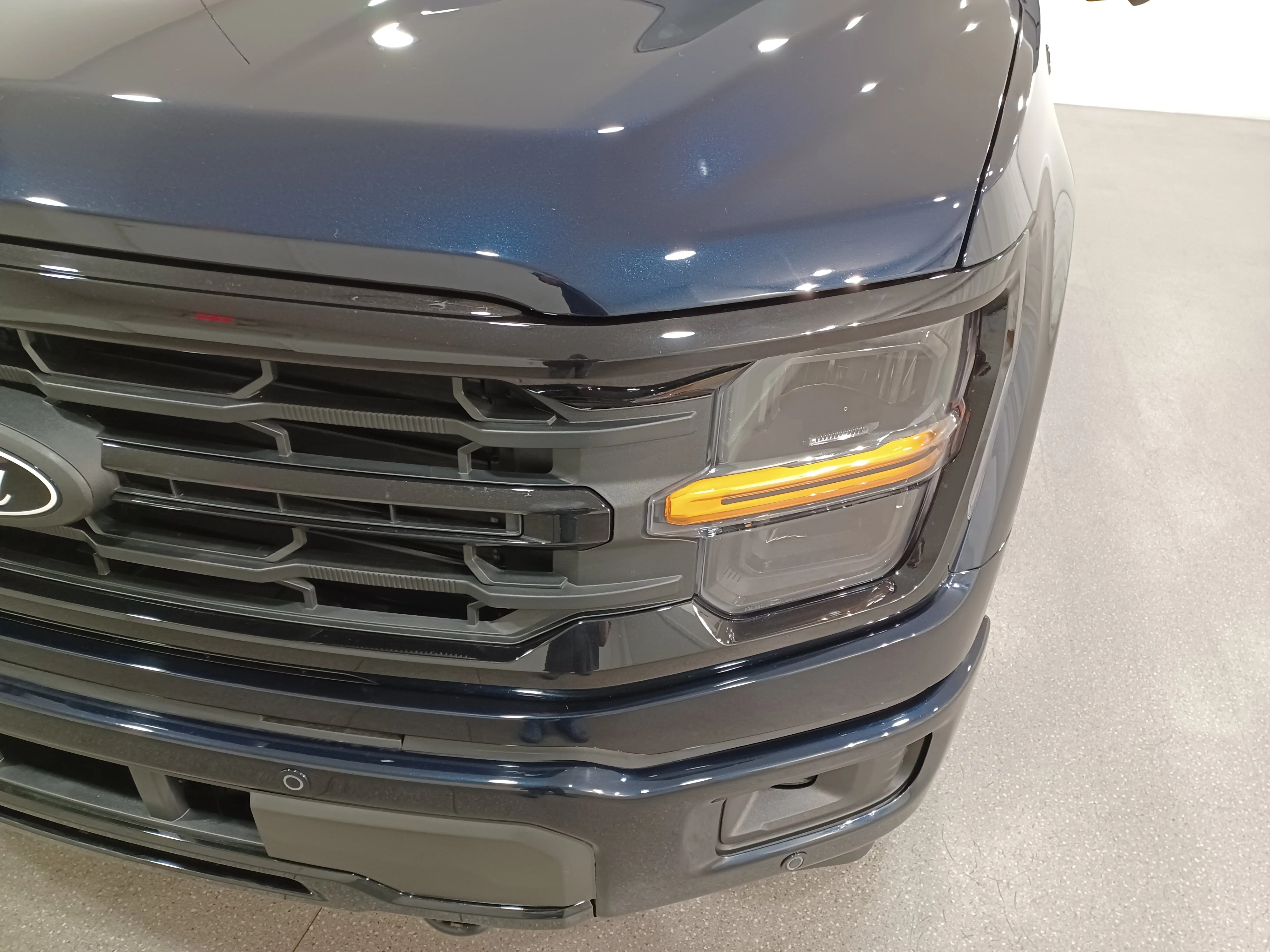 Used 2025 Antimatter Blue Metallic Ford XLT 4WD*Adaptive Cruise | Remote Start | Nav | 360 Cam | Htd Seats | Black Appearance Pkg | Tow Pkg image 5