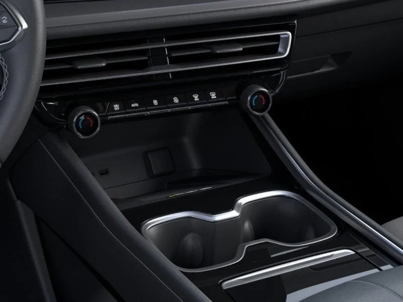 2027 Chevrolet Traverse LT - Photo 23
