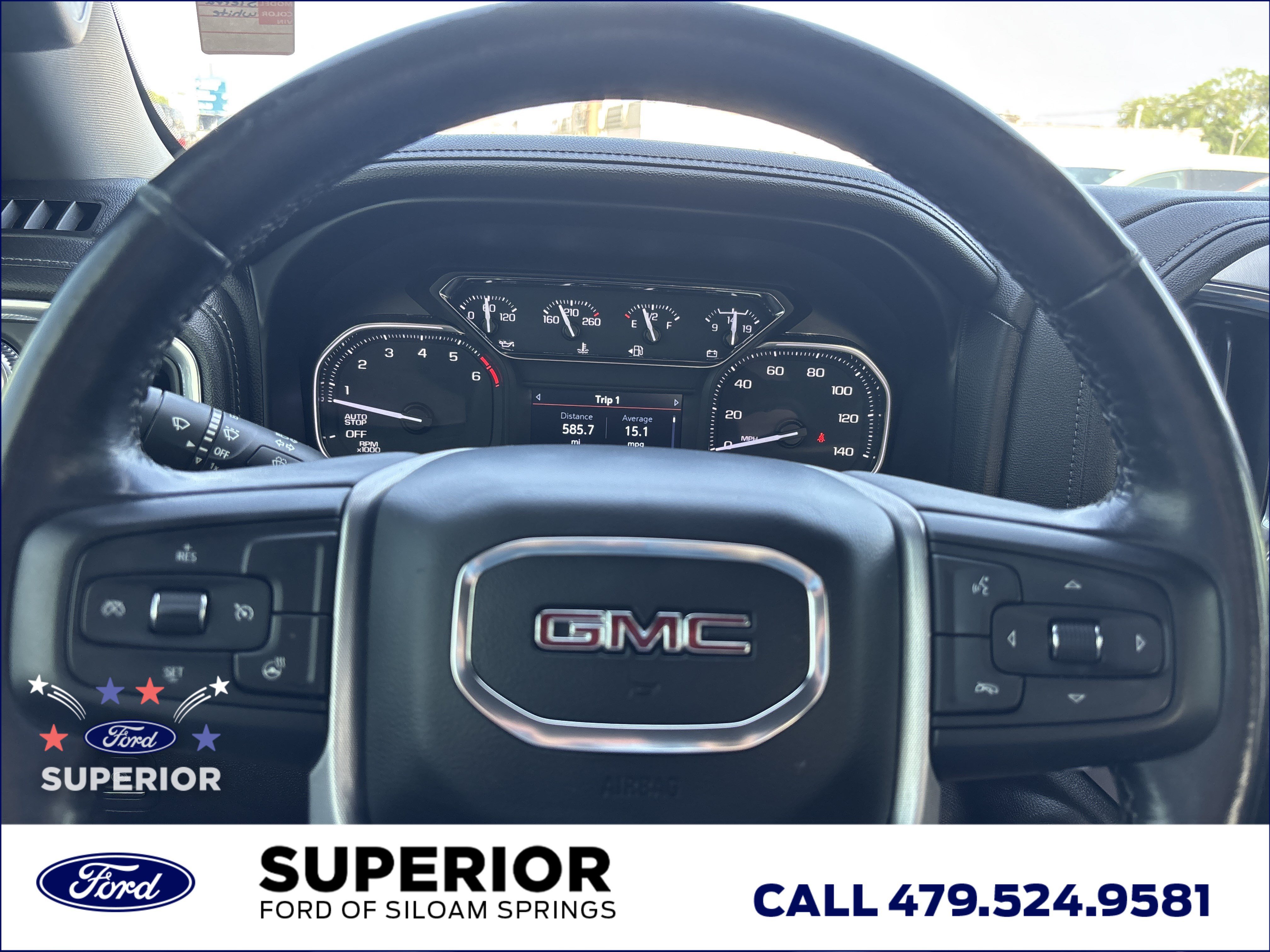 Used 2021 White Frost Tricoat GMC SLT 4WD image 38