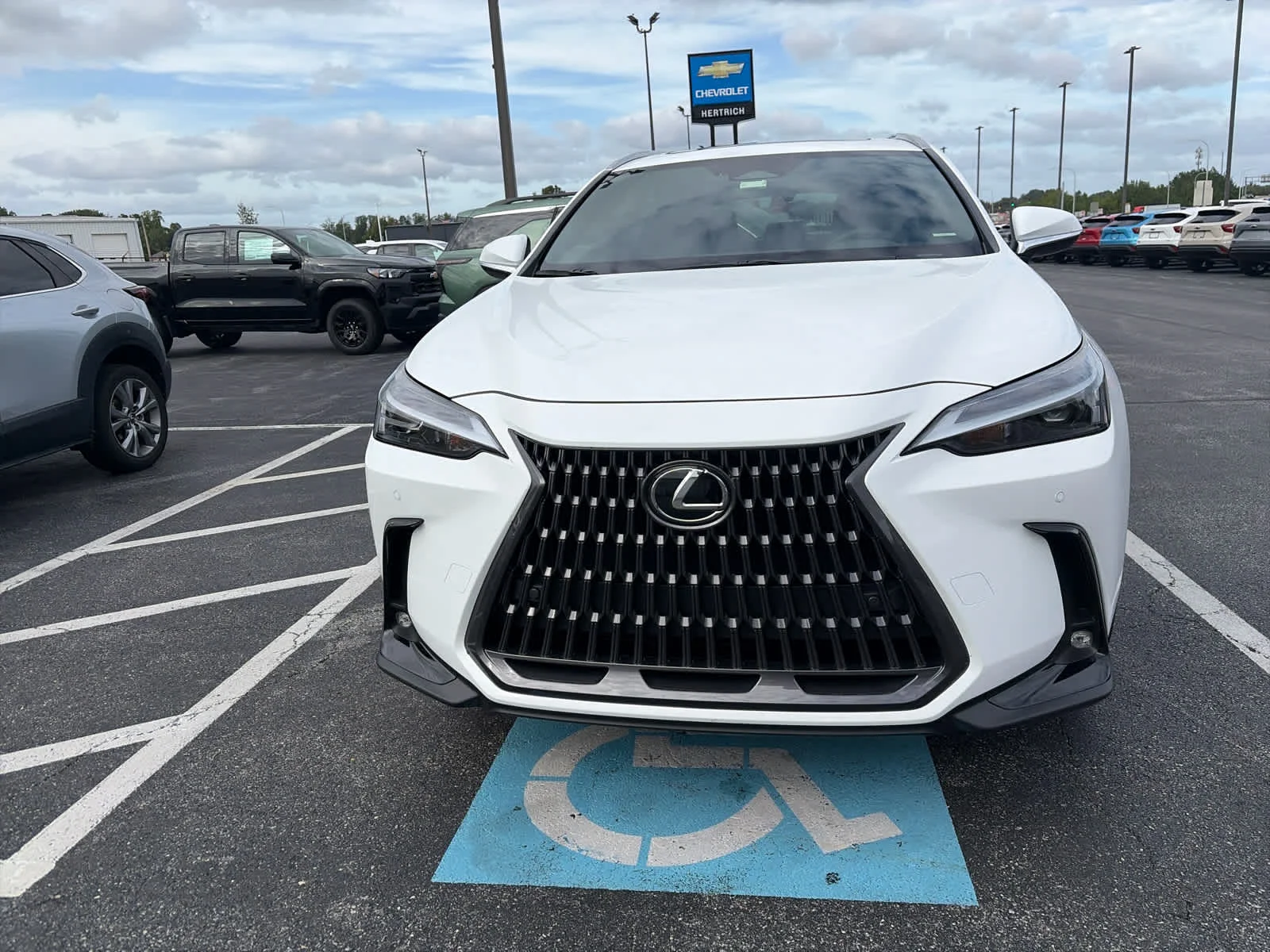 Used 2026 Ultra White Lexus Premium image 2