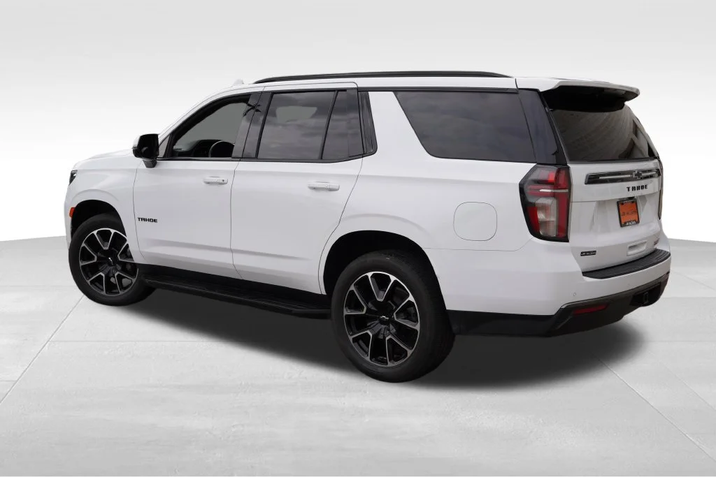 Used 2022 Summit White Chevrolet RST image 8