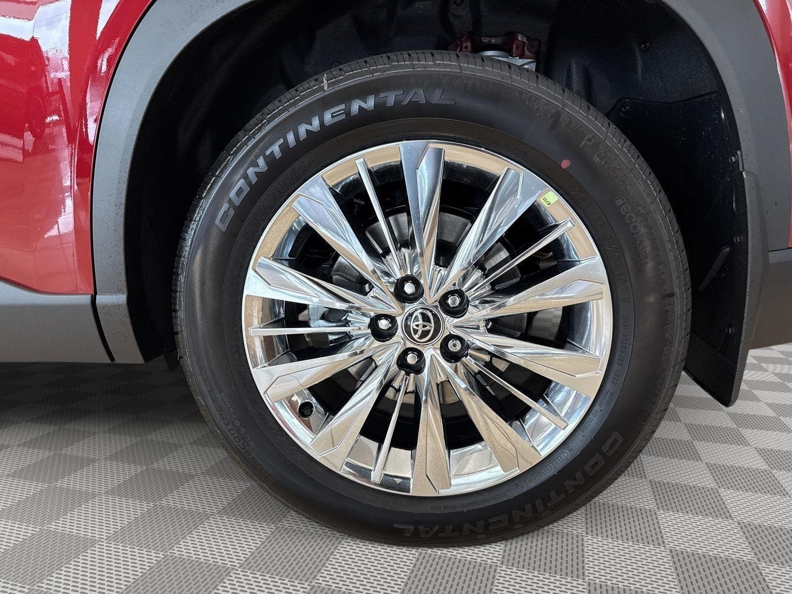 Certified Used 2026 Ruby Flare Pearl Toyota Platinum image 18