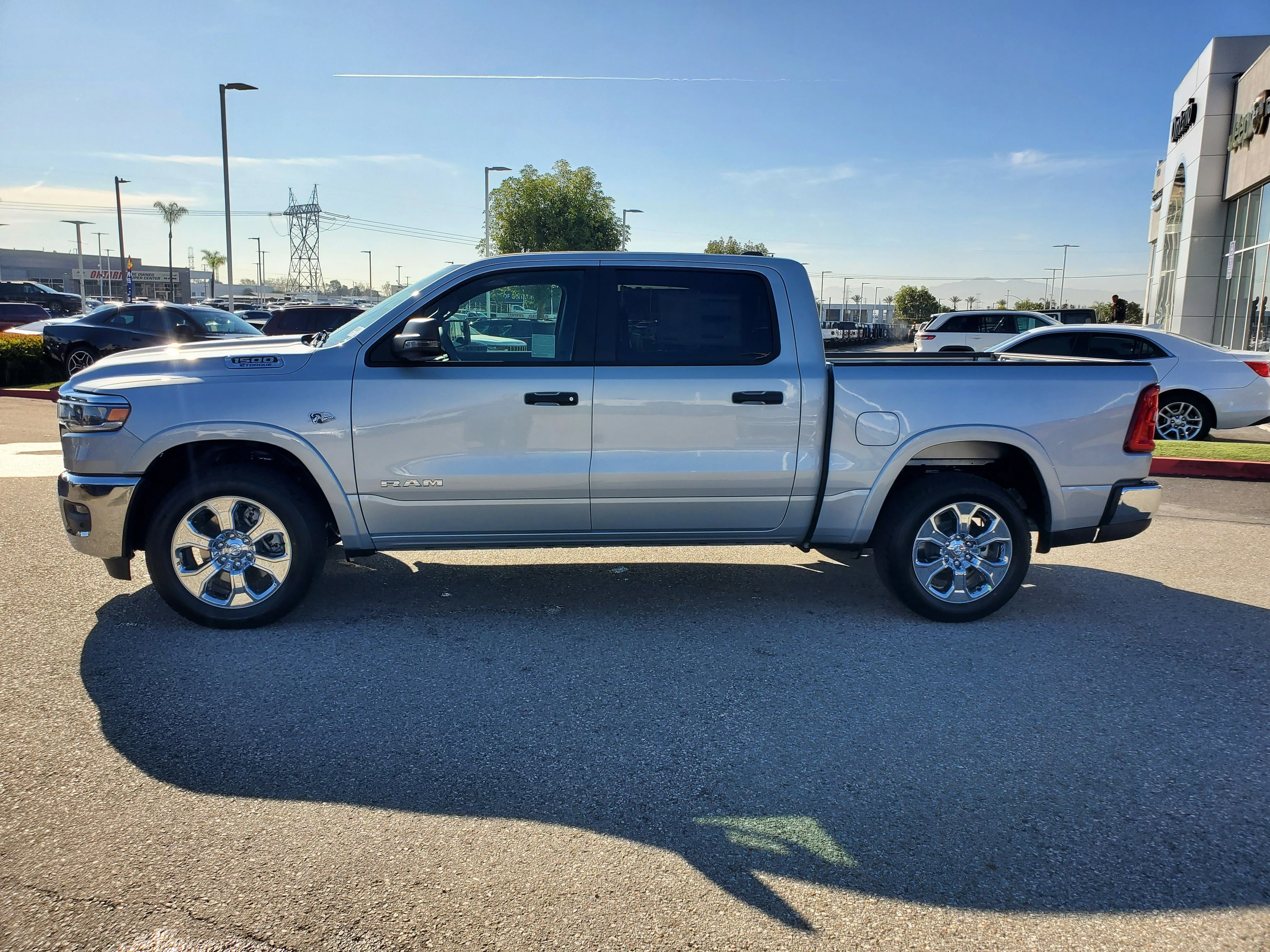 New 2026 Silver Zynith Exterior Paint RAM Big Horn/Lone Star image 7