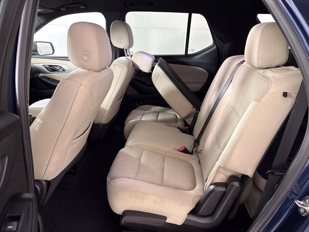 Used 2022 Blue Chevrolet LS image 29