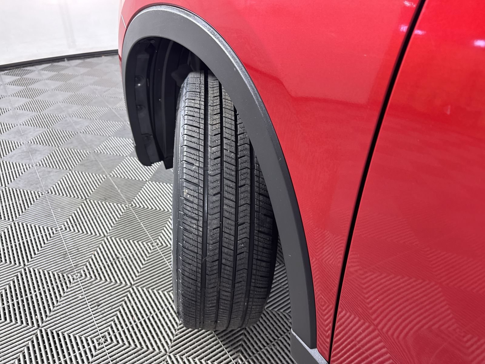 Used 2015 Soul Red Mazda Sport image 24