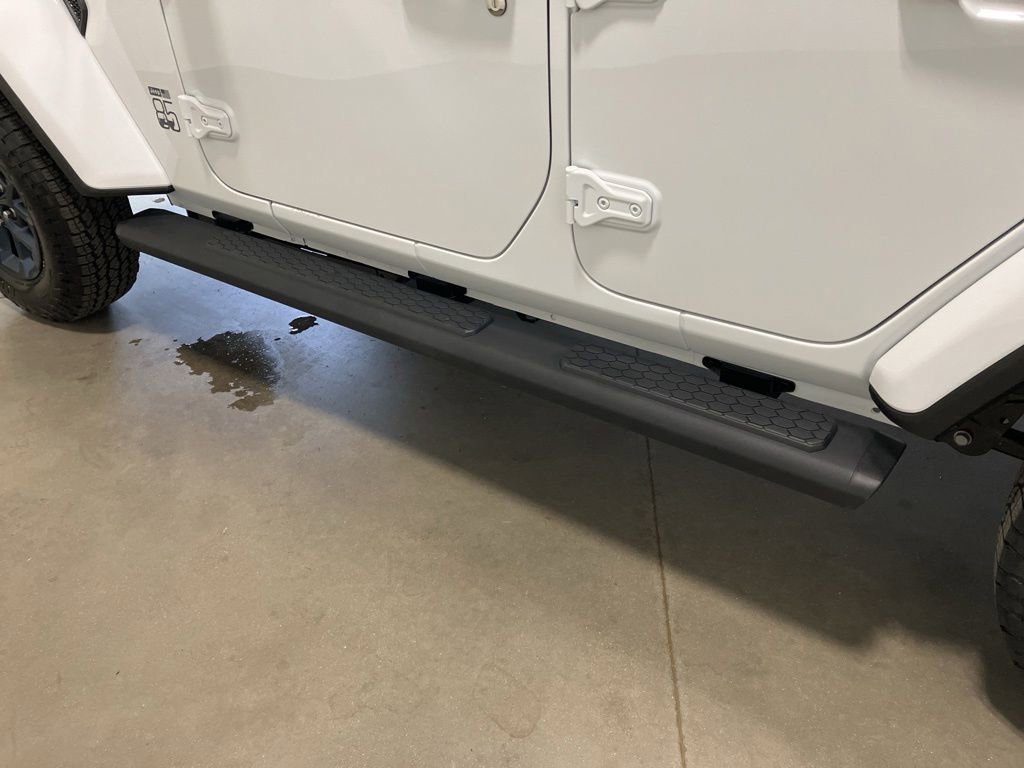 New 2026 Bright White Clear-Coat Exterior Paint Jeep 85th Anniversary image 29